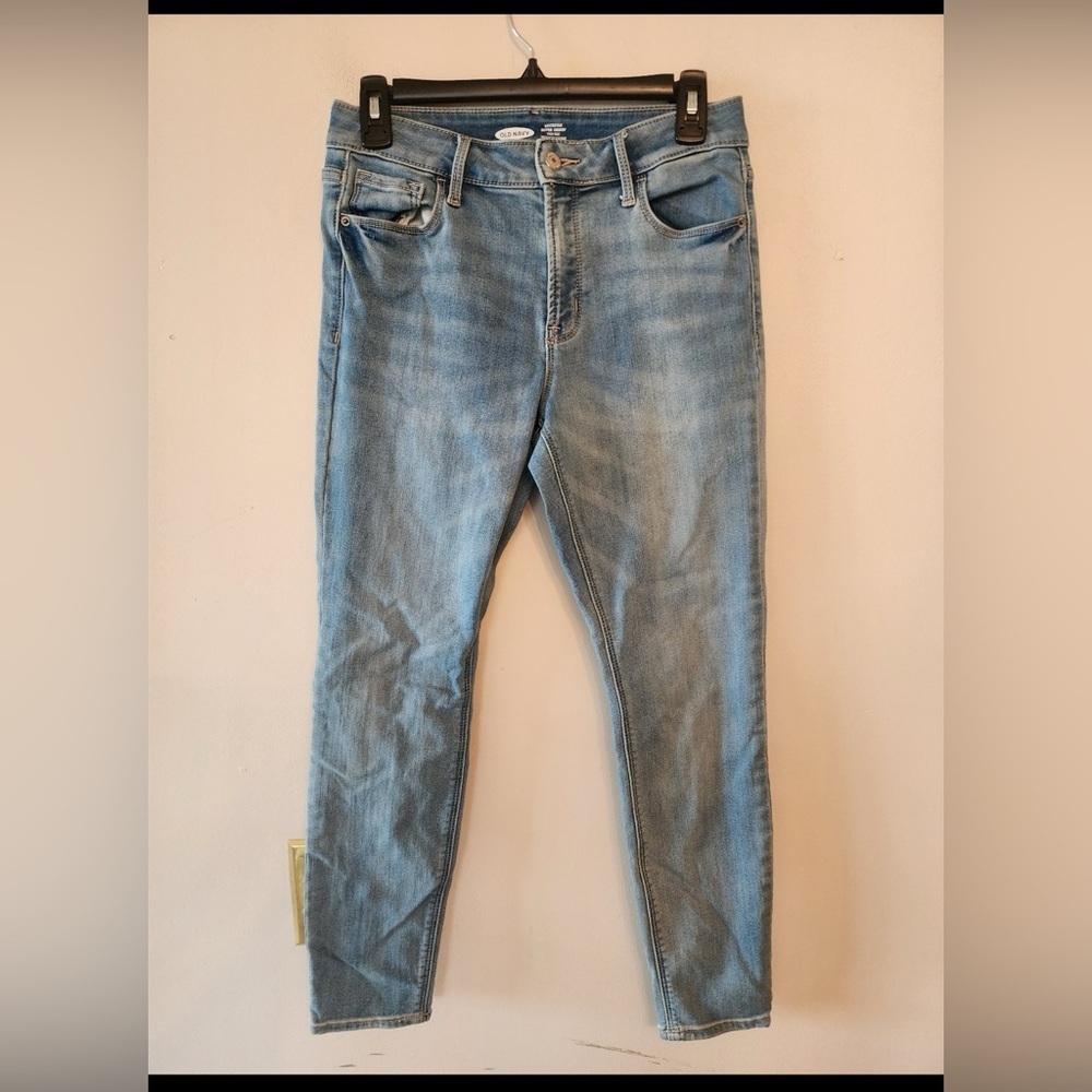 Old navy high rise Rockstar super skinny jeans size 6 petite jeans